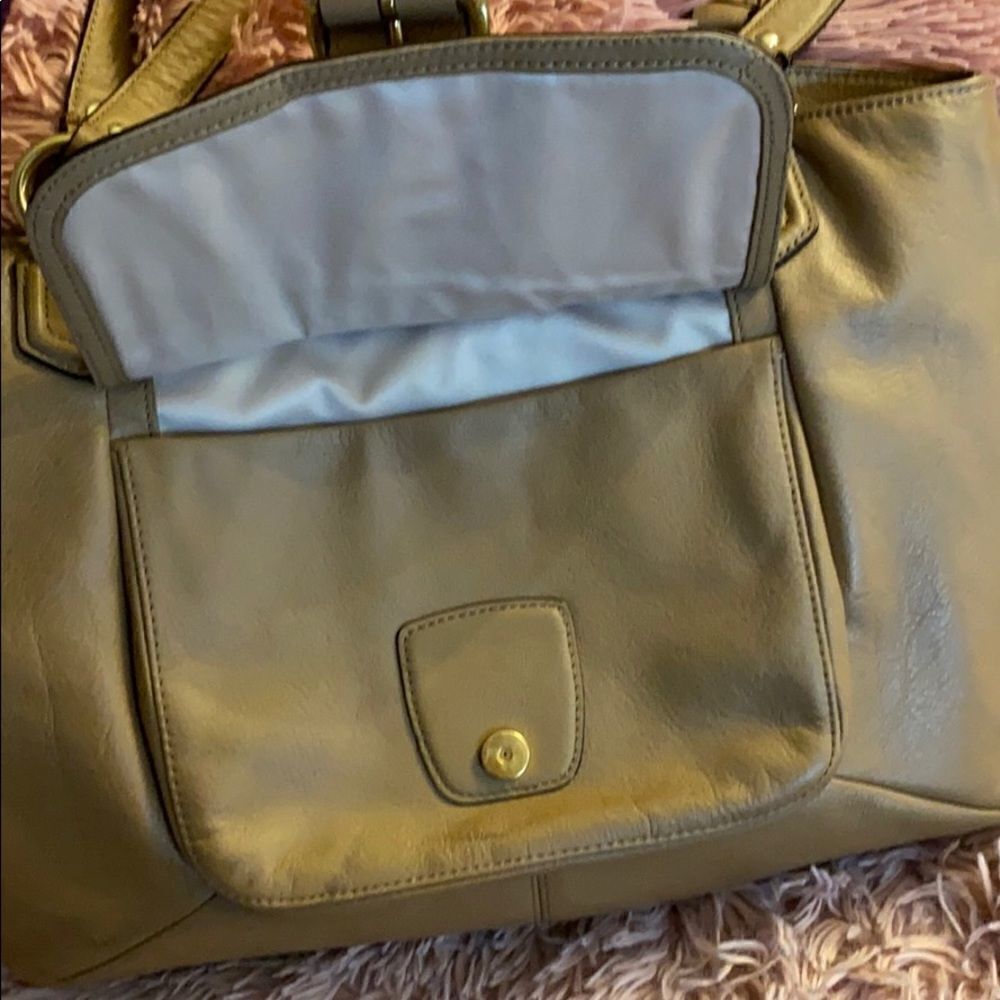 COACH Campbell Belle Genuine Leather Shoulder Bag in Dark Camel Brown - Picture 3 of 12